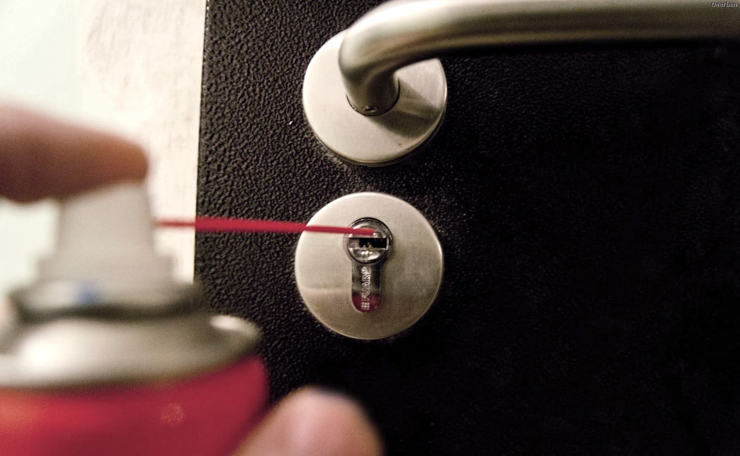 Уход за дверным замком: как продлить срок службы механизма - 3