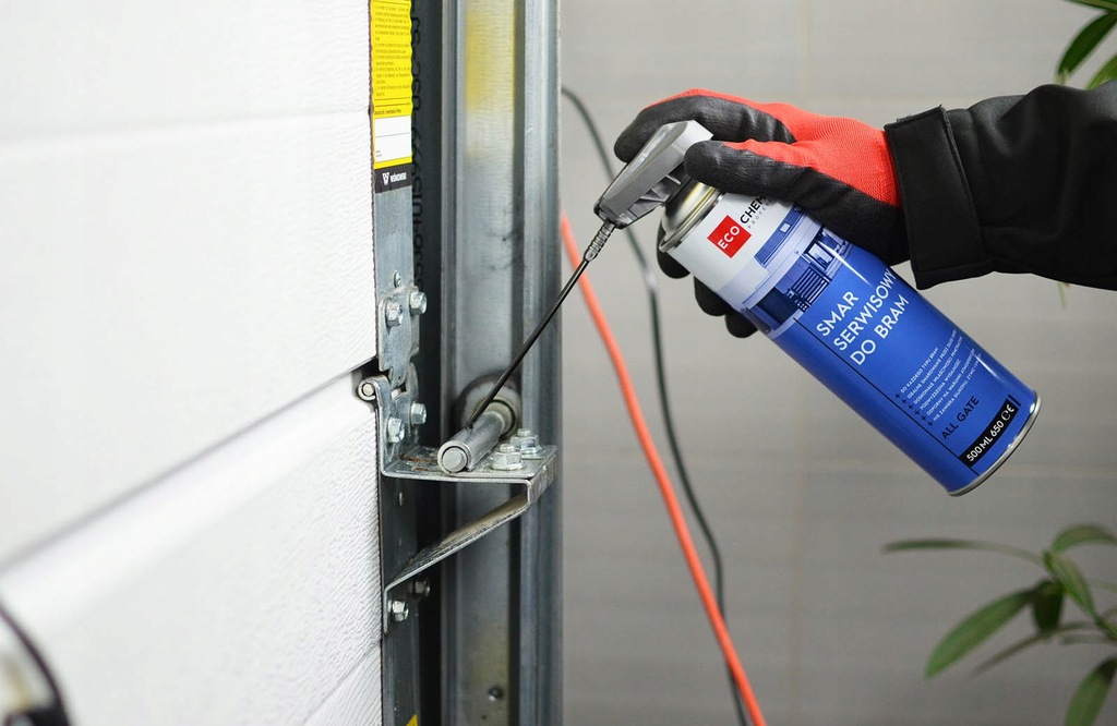 Правильный уход за дверным замком: инструкция по обслуживанию